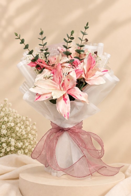 Blush Lily Dream